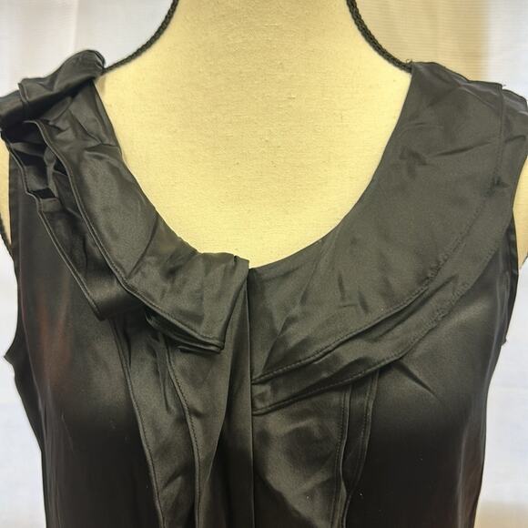 Talbots Silk Sleeveless Blouse with Ruffle Accent - Size 4 - 94% Silk - Picture 3 of 10